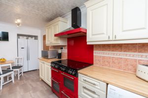 BREAKFAST KITCHEN- click for photo gallery